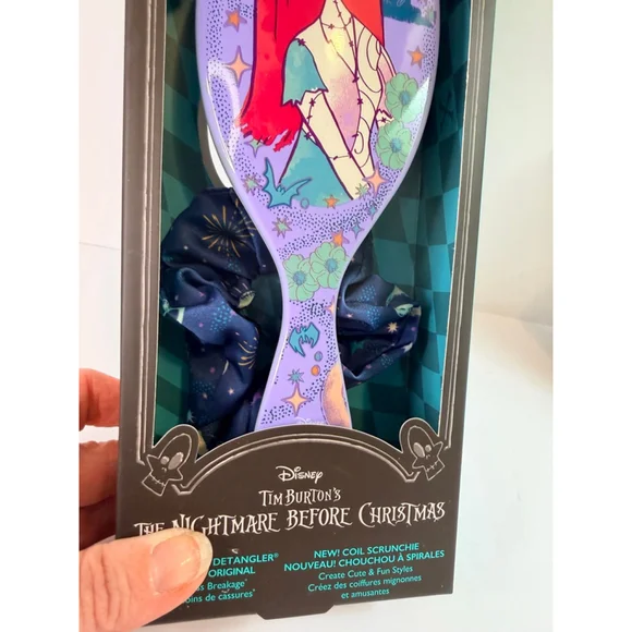 Disney Tim Burton’s The Nightmare Before Christmas Wet Brush Set - Picture 2 of 3
